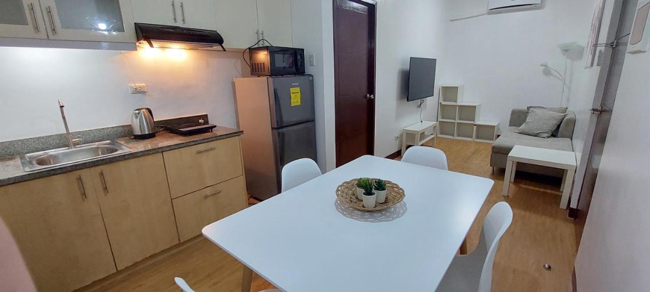 Apartment 1br At Mivesa Garden Residences Bldg 3 Unit 208 Cebu